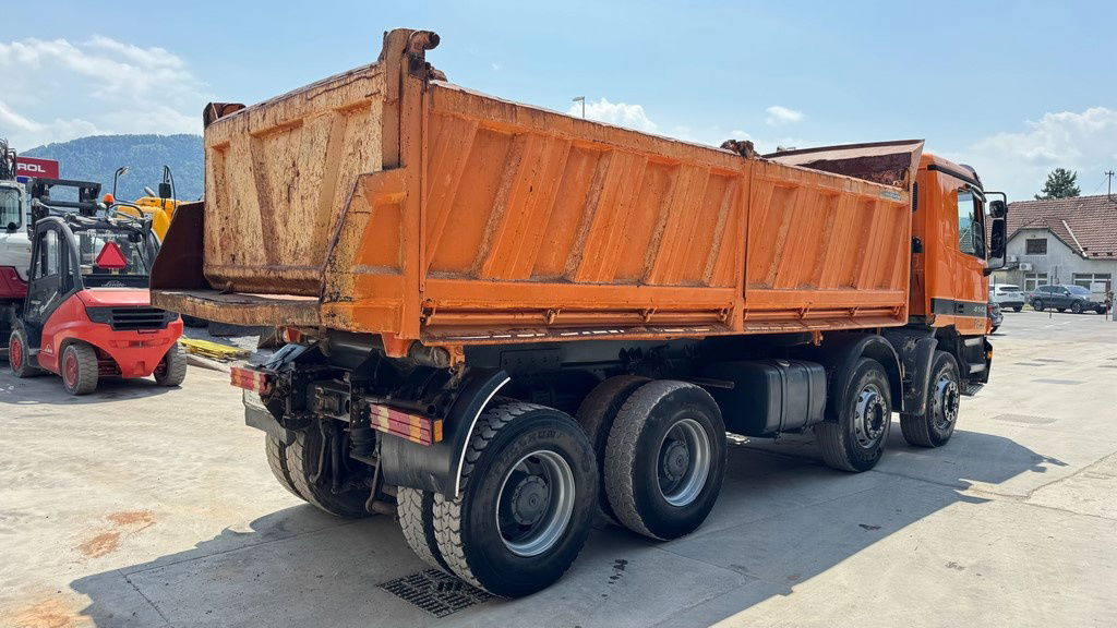 Mercedes-Benz Actros 4143 K 8x4 meiller tipper - Tipper: picture 4 Mercedes-Benz Actros 4143 K 8x4 meiller tipper - Tipper: picture 4