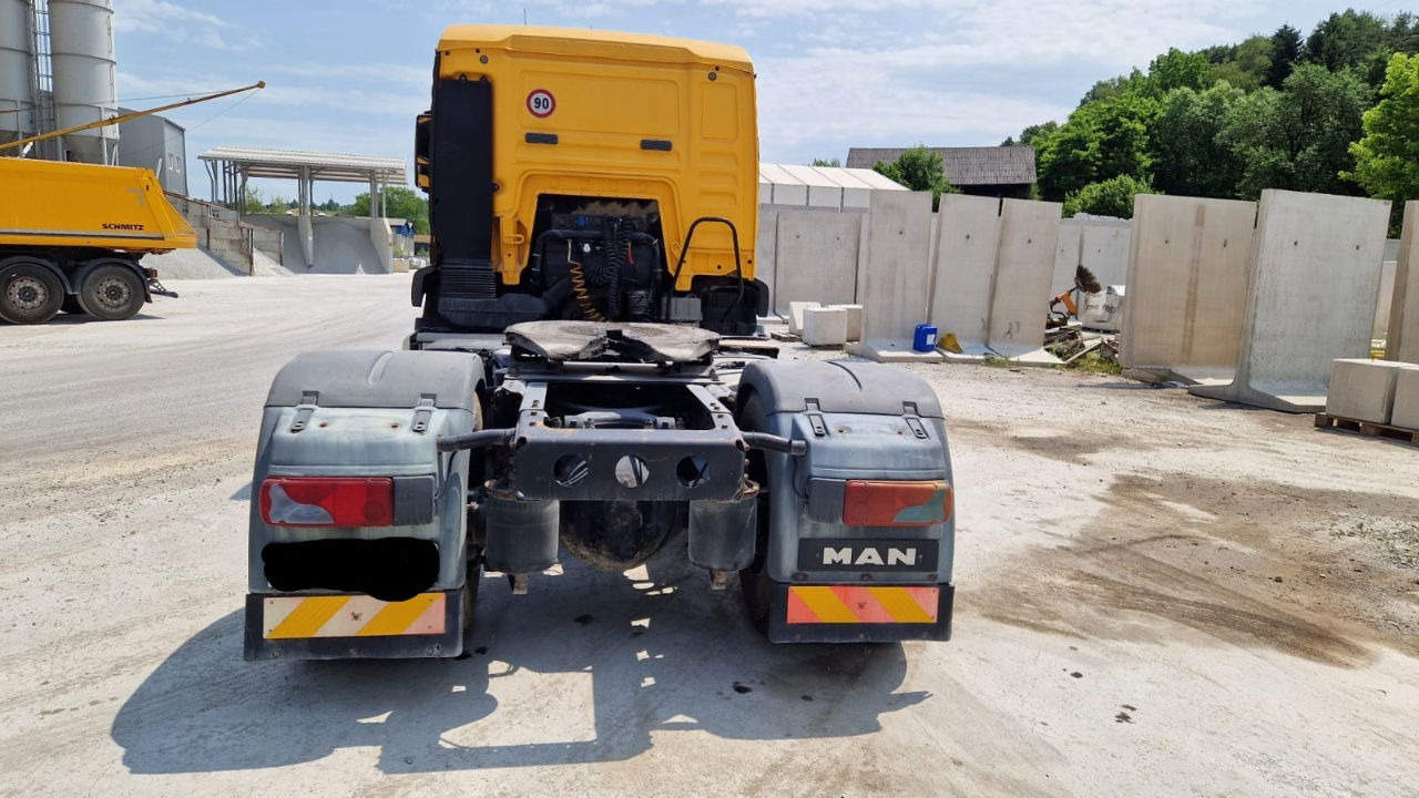 MAN 18.440 4x4 BLS tractor unit - tipp. hydraulics - Tractor unit: picture 4 MAN 18.440 4x4 BLS tractor unit - tipp. hydraulics - Tractor unit: picture 4