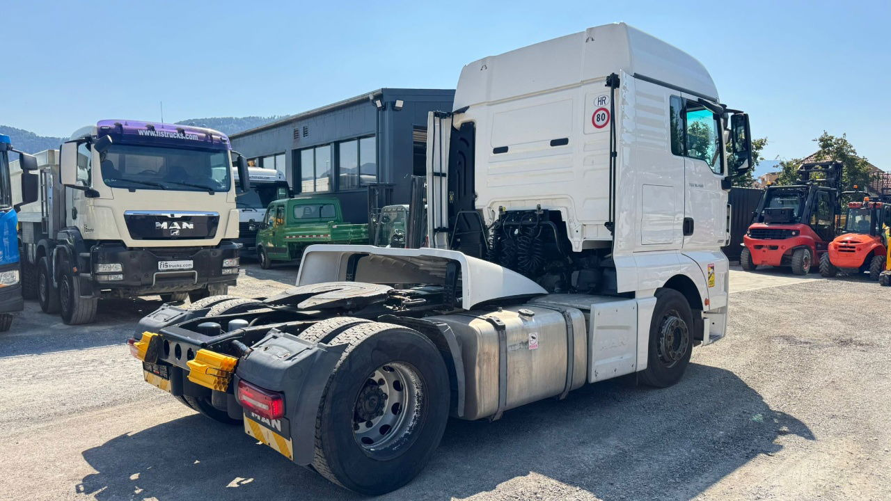 MAN TGX 18.460 4X2 tractor unit -retarder - Tractor unit: picture 5 MAN TGX 18.460 4X2 tractor unit -retarder - Tractor unit: picture 5