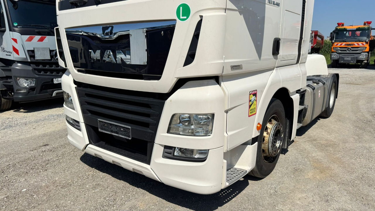 MAN TGX 18.460 4X2 tractor unit -retarder - Tractor unit: picture 2 MAN TGX 18.460 4X2 tractor unit -retarder - Tractor unit: picture 2