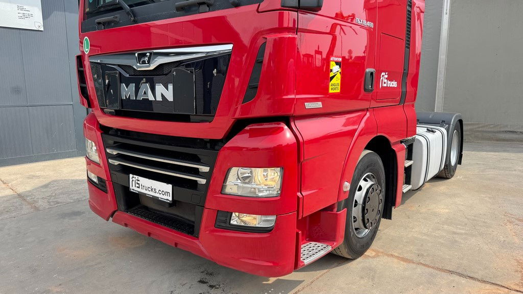 MAN TGX 18.460 4X2 tractor unit - retarder - Tractor unit: picture 2 MAN TGX 18.460 4X2 tractor unit - retarder - Tractor unit: picture 2