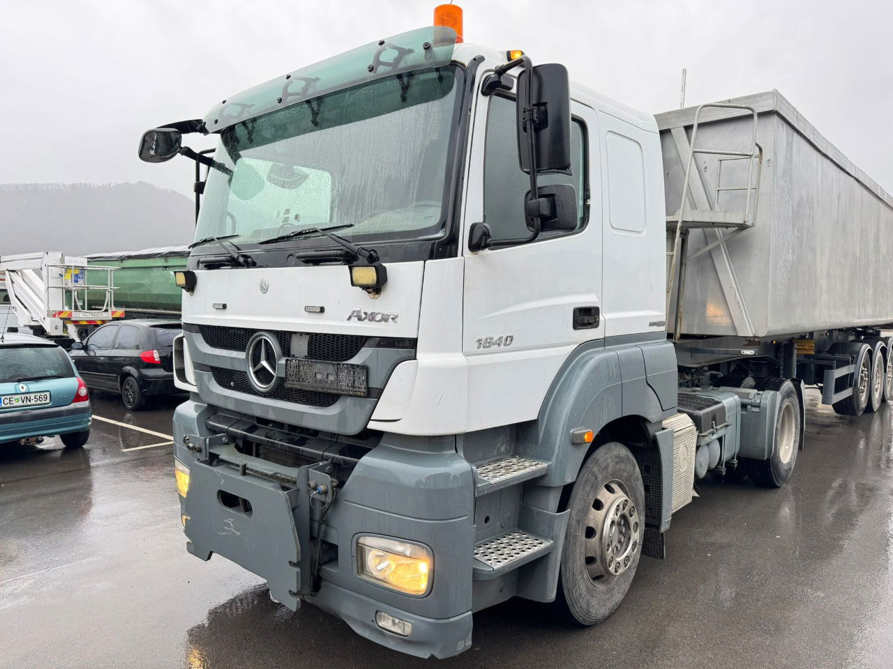 Mercedes-Benz Actros 1840 Axor 1840 LS 4x2 tipper hydraulics - Tractor unit: picture 1 Mercedes-Benz Actros 1840 Axor 1840 LS 4x2 tipper hydraulics - Tractor unit: picture 1