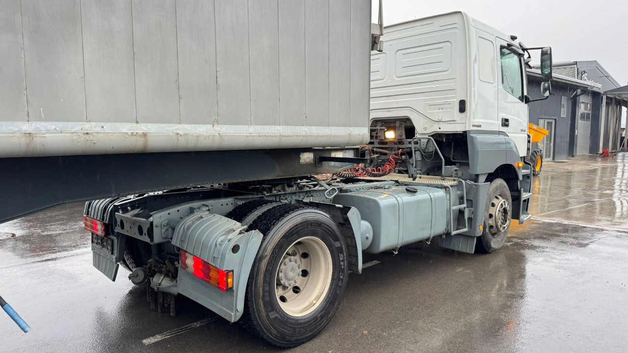 Mercedes-Benz Actros 1840 Axor 1840 LS 4x2 tipper hydraulics - Tractor unit: picture 3 Mercedes-Benz Actros 1840 Axor 1840 LS 4x2 tipper hydraulics - Tractor unit: picture 3