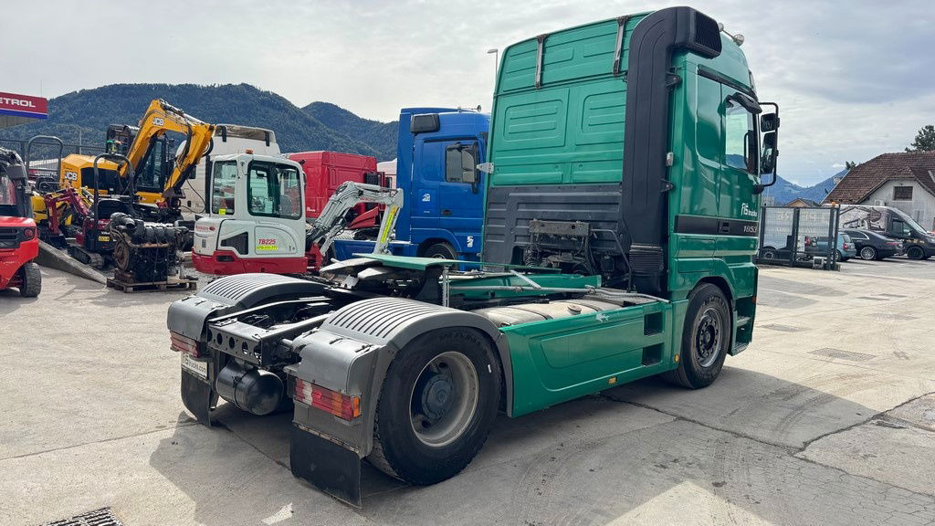 Mercedes-Benz Actros 1853 LS 4x2 tractor unit - retarder - tipp. hydraulics - Tractor unit: picture 5 Mercedes-Benz Actros 1853 LS 4x2 tractor unit - retarder - tipp. hydraulics - Tractor unit: picture 5