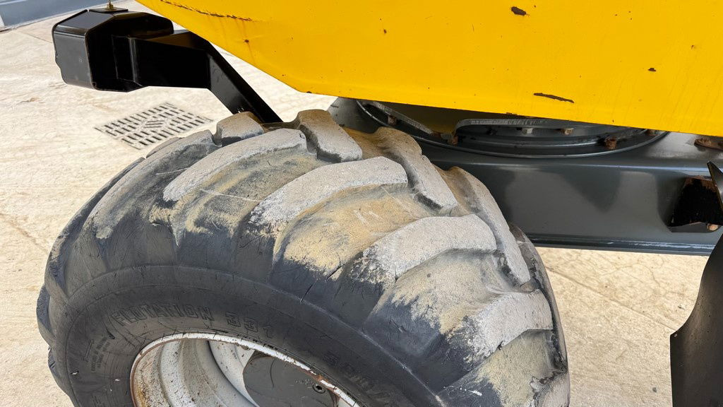 Mini dumper WACKER NEUSON DV90 - 2021 Year - 2120 Hours - AC: picture 11 Mini dumper WACKER NEUSON DV90 - 2021 Year - 2120 Hours - AC: picture 11