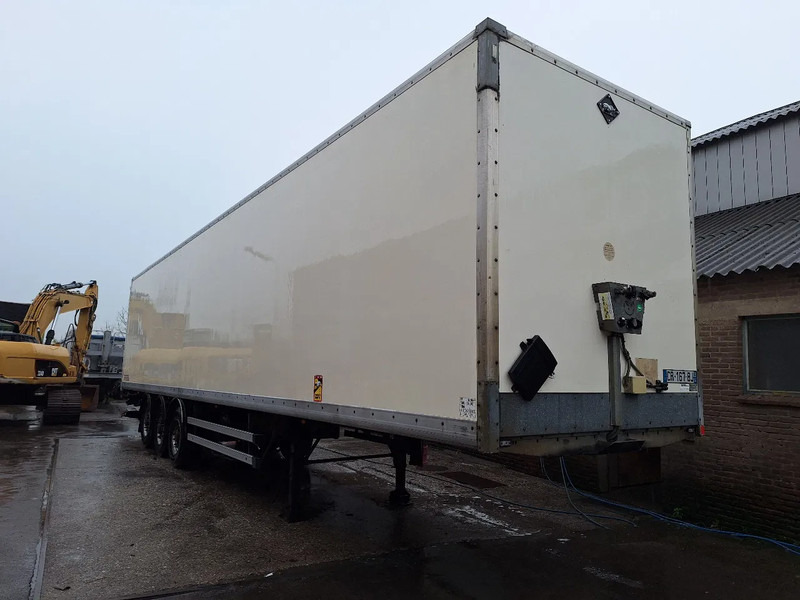 Samro ST39MHPE - Closed box semi-trailer: picture 3 Samro ST39MHPE - Closed box semi-trailer: picture 3