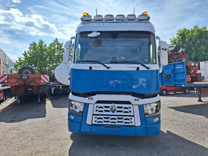 Renault T520 T520 - Tractor unit: picture 2 Renault T520 T520 - Tractor unit: picture 2