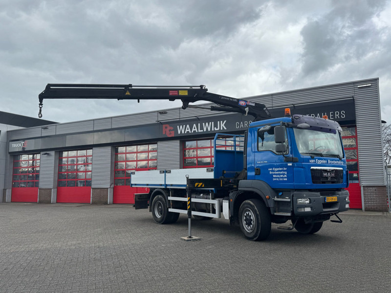MAN TGM 18-290 4x4 Kraan met Open laadbak HMF Kraan 13 T - Crane truck: picture 1 MAN TGM 18-290 4x4 Kraan met Open laadbak HMF Kraan 13 T - Crane truck: picture 1