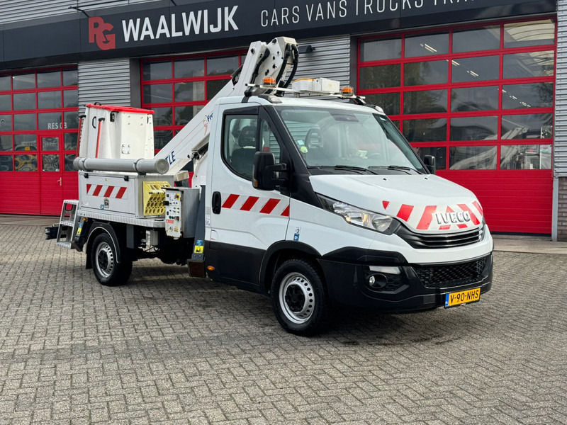 Iveco Daily 35S14 APK 10-07-2026 Nederlands Kenteken 14 meter, 4x stamped, 413 working hours - Van: picture 2 Iveco Daily 35S14 APK 10-07-2026 Nederlands Kenteken 14 meter, 4x stamped, 413 working hours - Van: picture 2