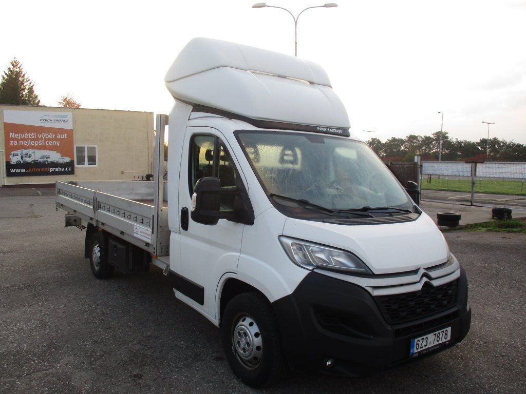 Citroën Jumper 2,0 BlueHDi - Flatbed van: picture 2 Citroën Jumper 2,0 BlueHDi - Flatbed van: picture 2