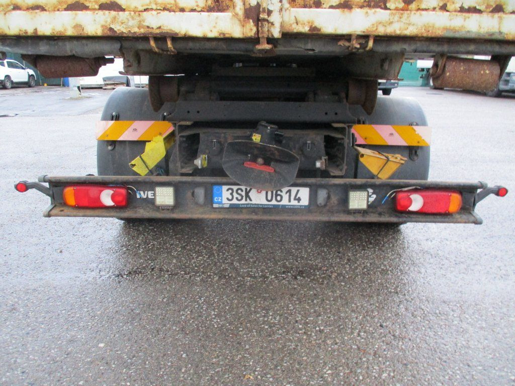 Iveco 140E22 - Hook lift truck: picture 5 Iveco 140E22 - Hook lift truck: picture 5