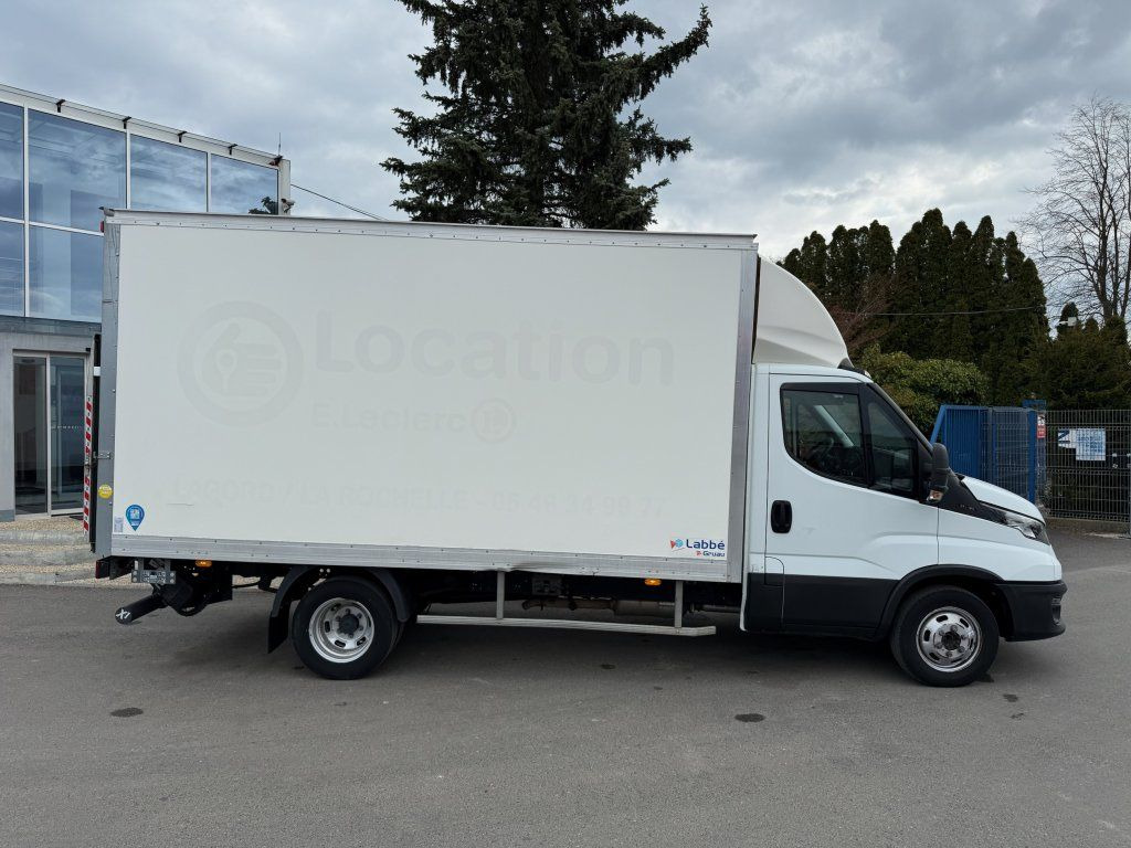 Iveco 35C16 Daily 3,0l - Box van: picture 2 Iveco 35C16 Daily 3,0l - Box van: picture 2