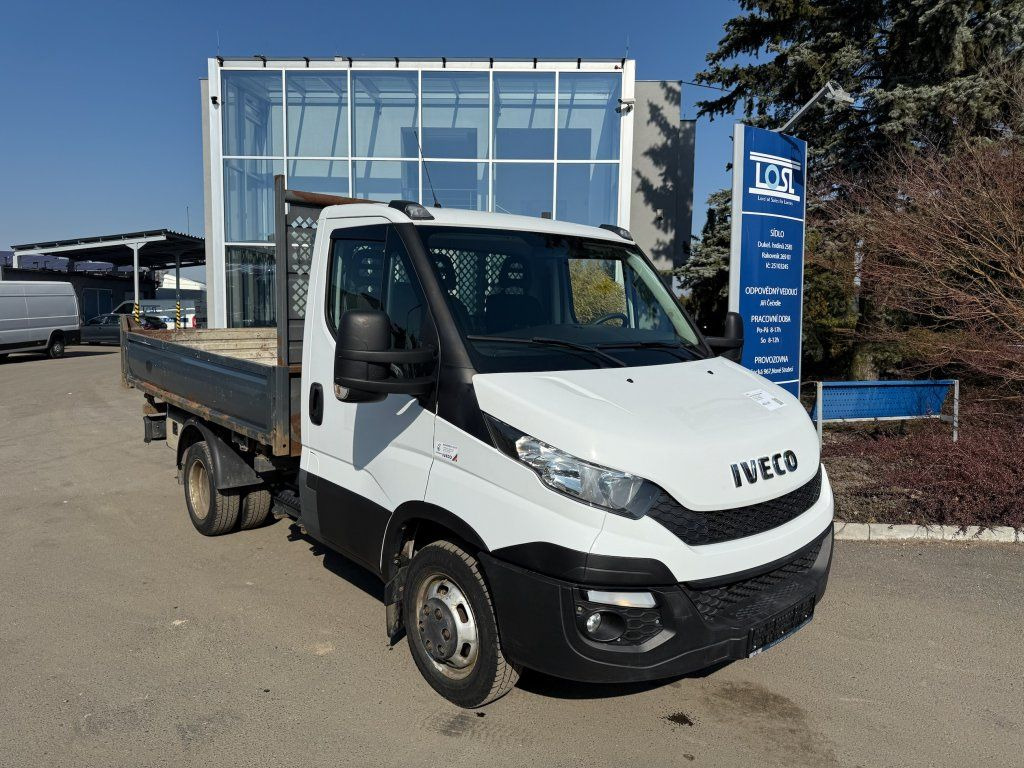 Iveco 35C17 Daily - Tipper van: picture 2 Iveco 35C17 Daily - Tipper van: picture 2