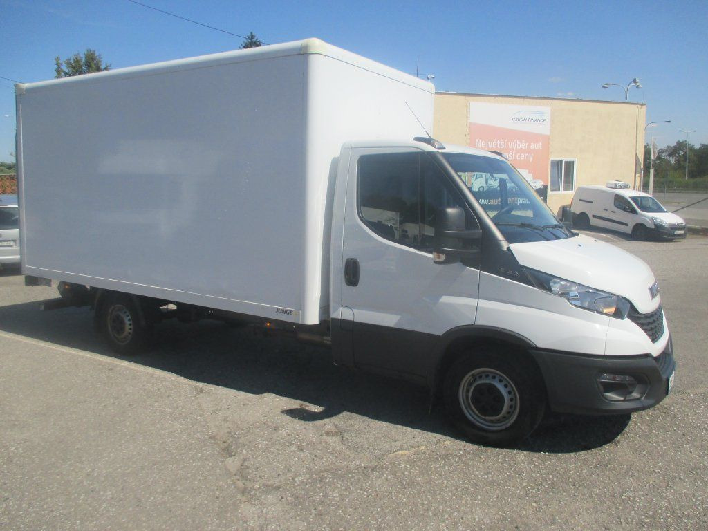 Iveco 35S16 Daily EURO 6 - Panel van: picture 2 Iveco 35S16 Daily EURO 6 - Panel van: picture 2