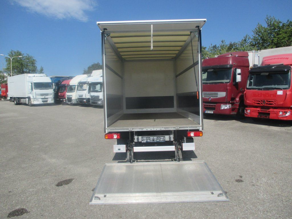 Box van Iveco Daily 35C16: picture 7