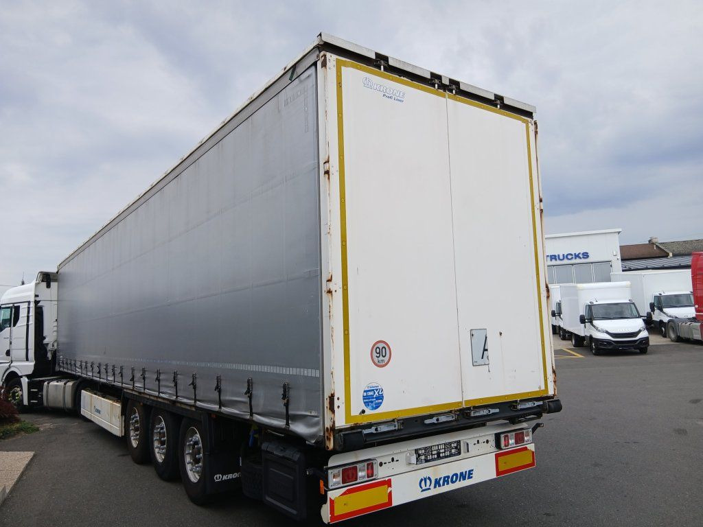Curtainsider semi-trailer Krone SD: picture 6