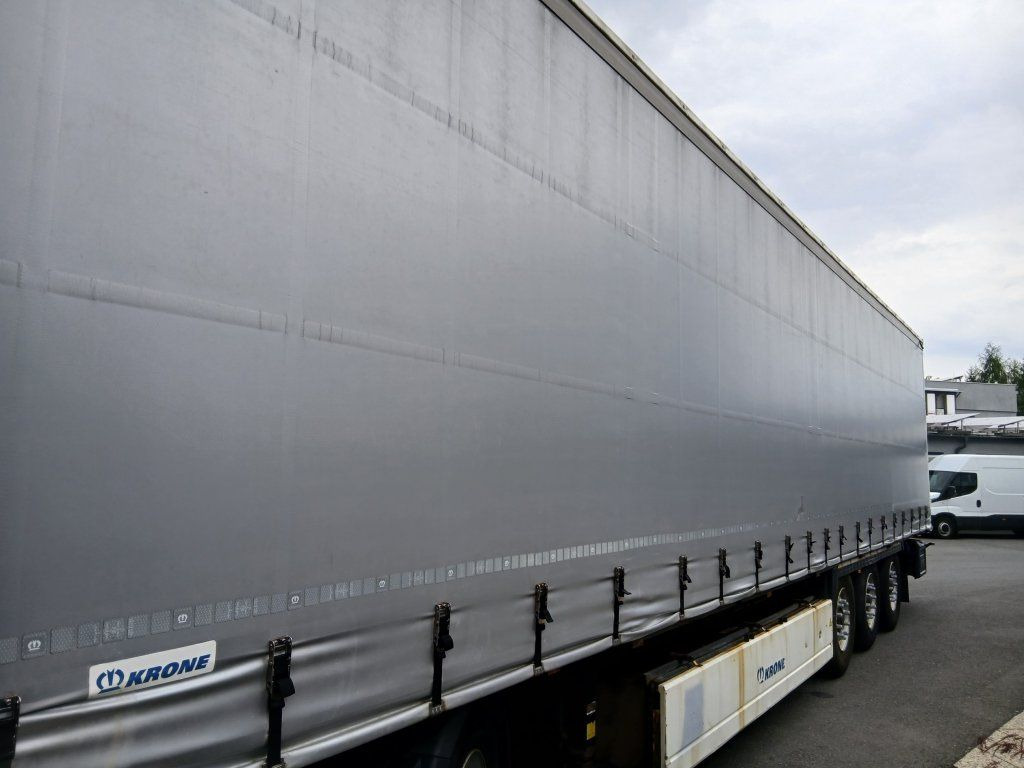 Curtainsider semi-trailer Krone SD: picture 7