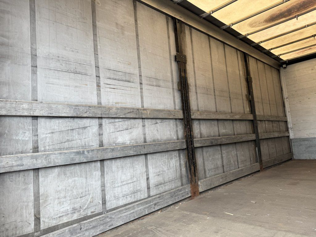 Lease a  MAN TGX24.510 EURO 6 6x2 + Wecon MAN TGX24.510 EURO 6 6x2 + Wecon: picture 14