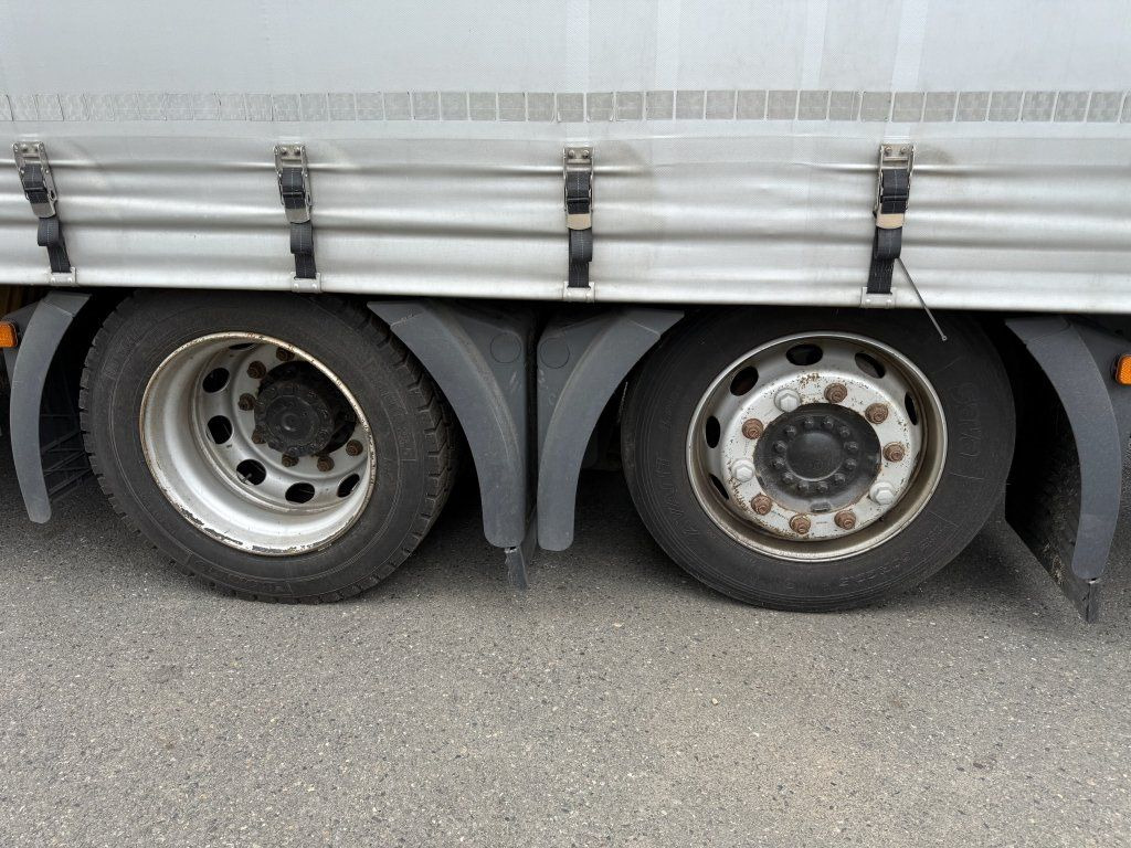 Lease a  MAN TGX24.510 EURO 6 6x2 + Wecon MAN TGX24.510 EURO 6 6x2 + Wecon: picture 10