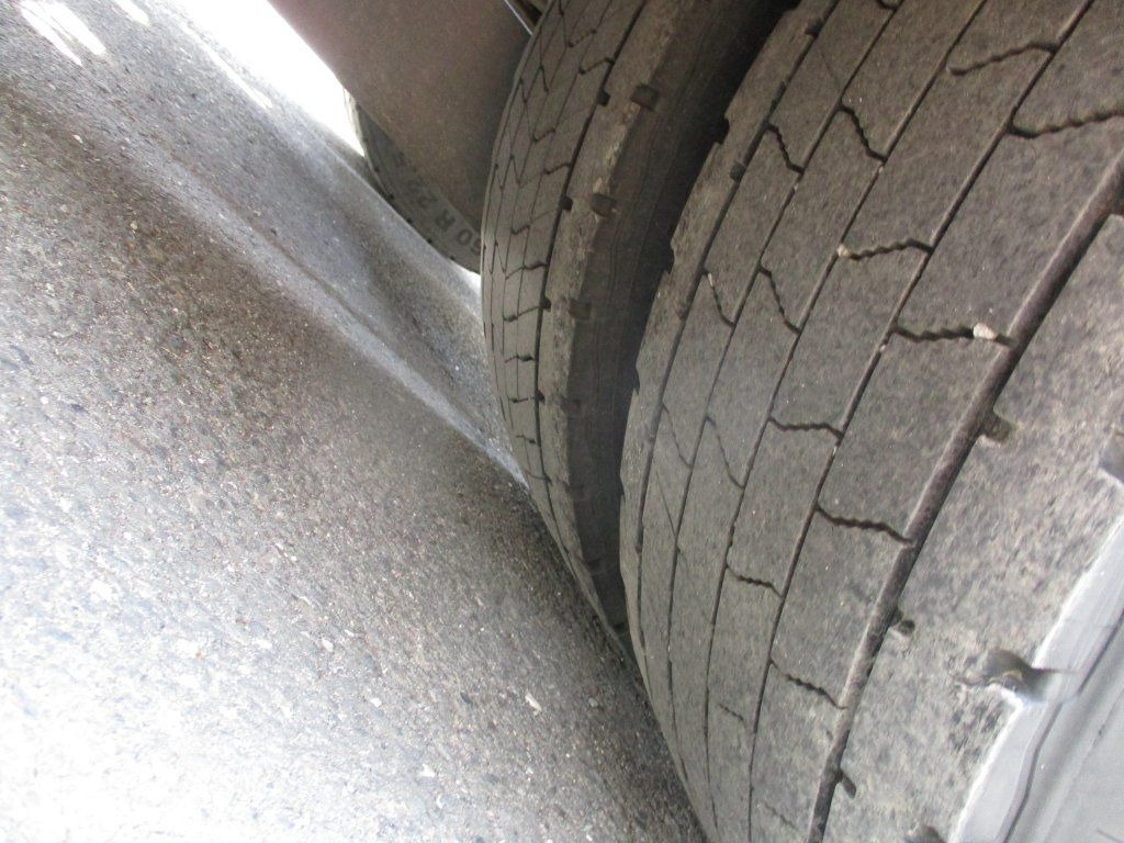 Tractor unit Mercedes-Benz 1845 Actros EURO 6 MEGA/lowdeck: picture 9
