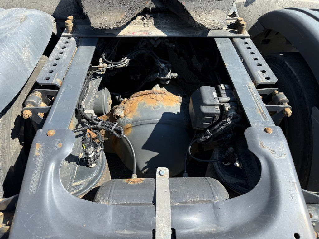 Tractor unit Scania R410 EURO 6 MEGA/lowdeck: picture 8