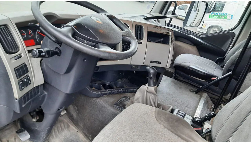 Renault Premium 370 DXI - manual gearbox - Euro 5 - Curtainsider truck: picture 5 Renault Premium 370 DXI - manual gearbox - Euro 5 - Curtainsider truck: picture 5