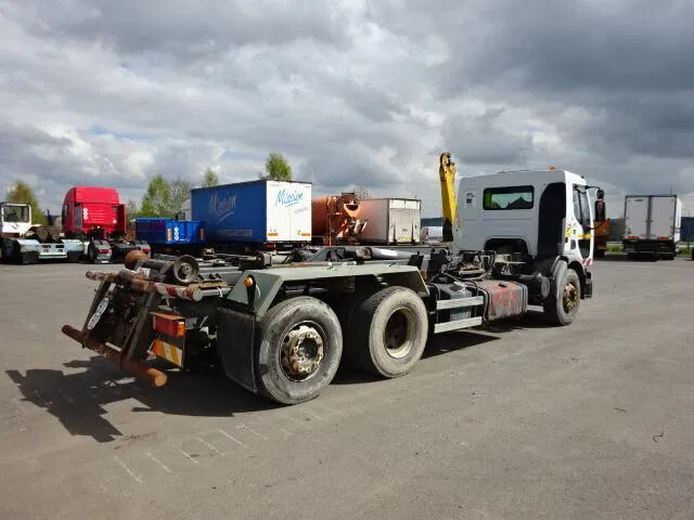 Renault Premium 370 dci - 6x2 - container system - crane/grue - Cable system truck: picture 2 Renault Premium 370 dci - 6x2 - container system - crane/grue - Cable system truck: picture 2