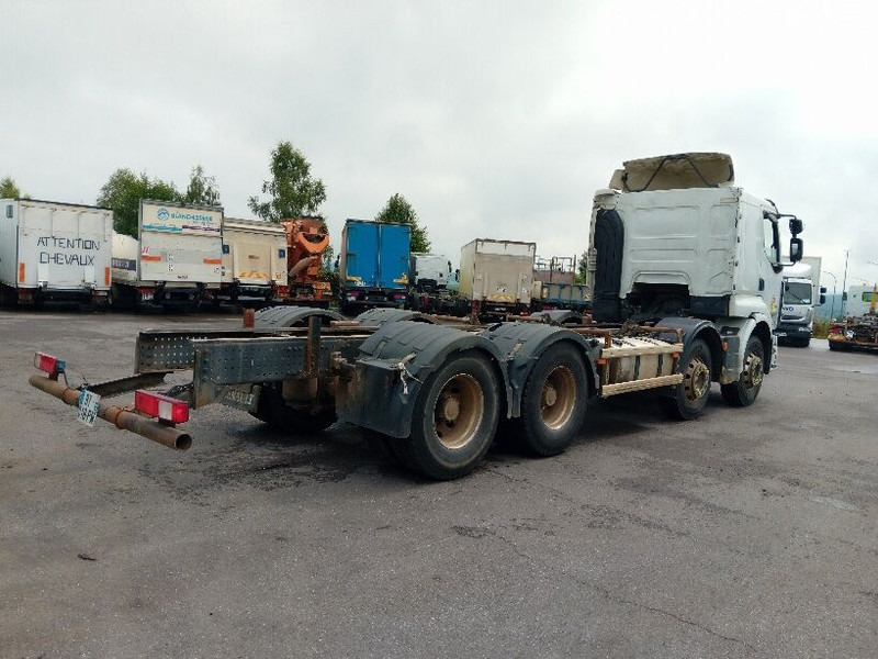 Renault Premium Lander - Cab chassis truck: picture 3 Renault Premium Lander - Cab chassis truck: picture 3