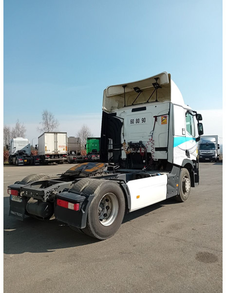 Renault T440 - KD chassis - Tractor unit: picture 4 Renault T440 - KD chassis - Tractor unit: picture 4