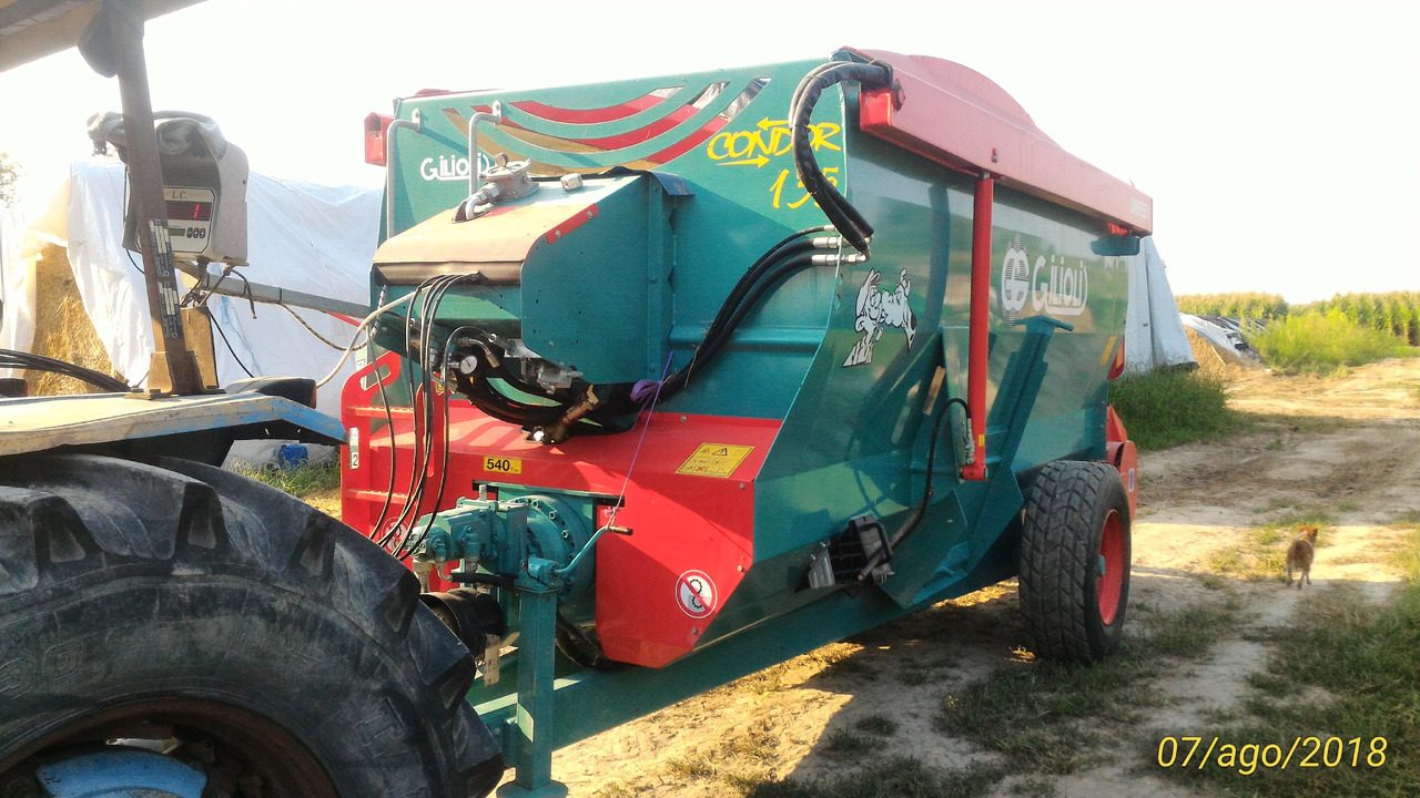 ITALMIX GILIOLI CONDOR - Forage mixer wagon: picture 2 ITALMIX GILIOLI CONDOR - Forage mixer wagon: picture 2
