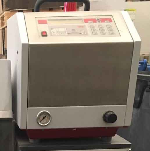 Baumer HHS hotmelt gluing system with C 1100-8 controller and hotmelt tank HHS HMP-04-1x2-PDE - Folding machine: picture 4 Baumer HHS hotmelt gluing system with C 1100-8 controller and hotmelt tank HHS HMP-04-1x2-PDE - Folding machine: picture 4