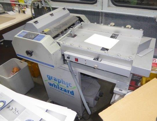Graphic Whizard CreaseMaster Plus - automatic grooving, slotting, creasing and perforating machine - Printing machinery: picture 3 Graphic Whizard CreaseMaster Plus - automatic grooving, slotting, creasing and perforating machine - Printing machinery: picture 3