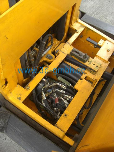 Jungheinrich ETV 214 AC Electric Reach Truck - Reach truck: picture 3 Jungheinrich ETV 214 AC Electric Reach Truck - Reach truck: picture 3