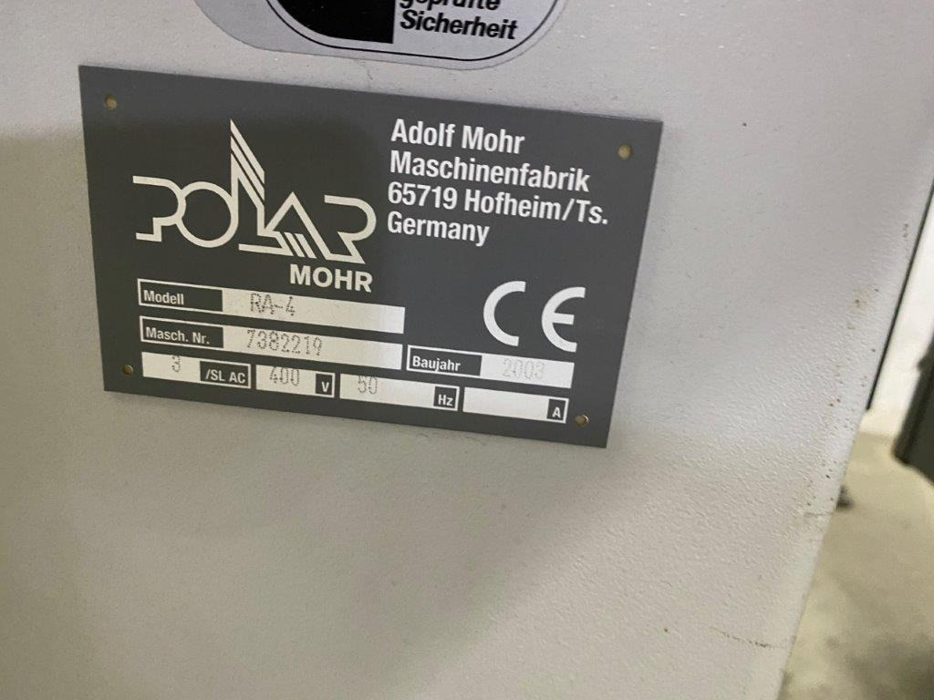 Paper cutting machine Large sized cutting system Polar 137 XT-AT with stacking lifter, automatic vibrator, scale and optional unloader: picture 11