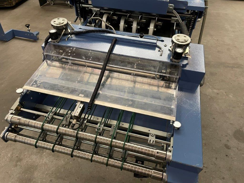 Vertical sheet press delivery MBO SBAP 46 ME - Folding machine: picture 3 Vertical sheet press delivery MBO SBAP 46 ME - Folding machine: picture 3