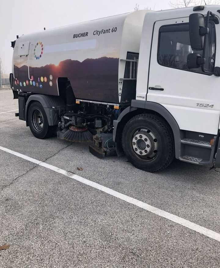 Bucher CityFant 60 - Road sweeper: picture 3 Bucher CityFant 60 - Road sweeper: picture 3