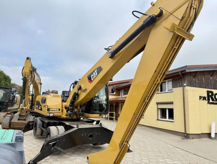 CAT M322D MH - Waste/ Industry handler: picture 2 CAT M322D MH - Waste/ Industry handler: picture 2