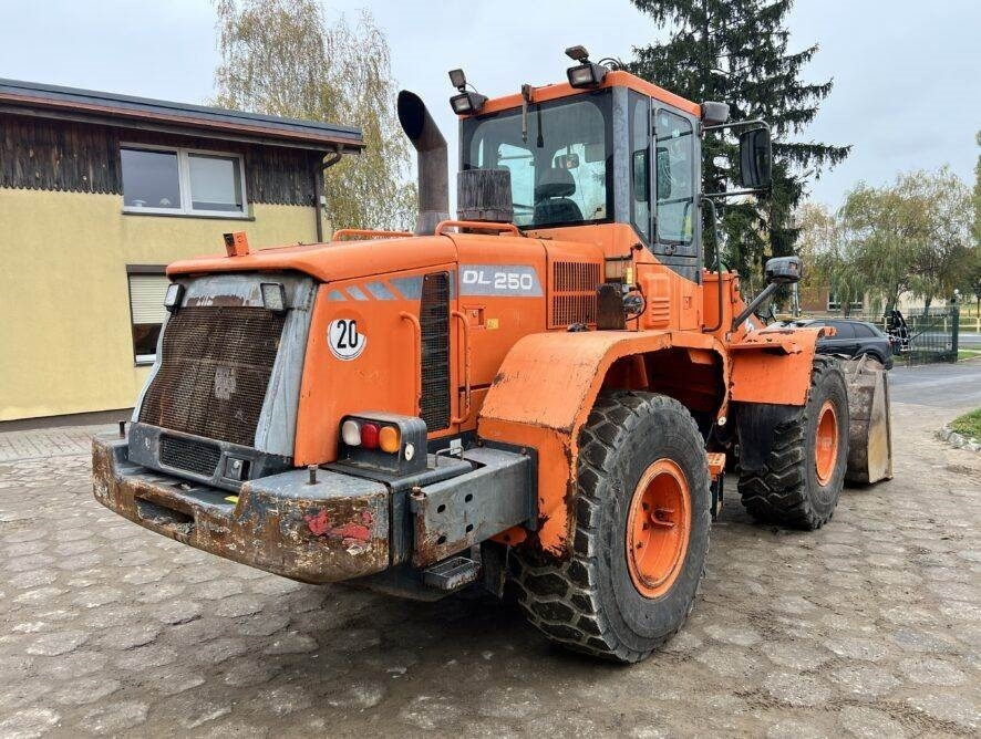 Doosan DL250 - Wheel loader: picture 5 Doosan DL250 - Wheel loader: picture 5