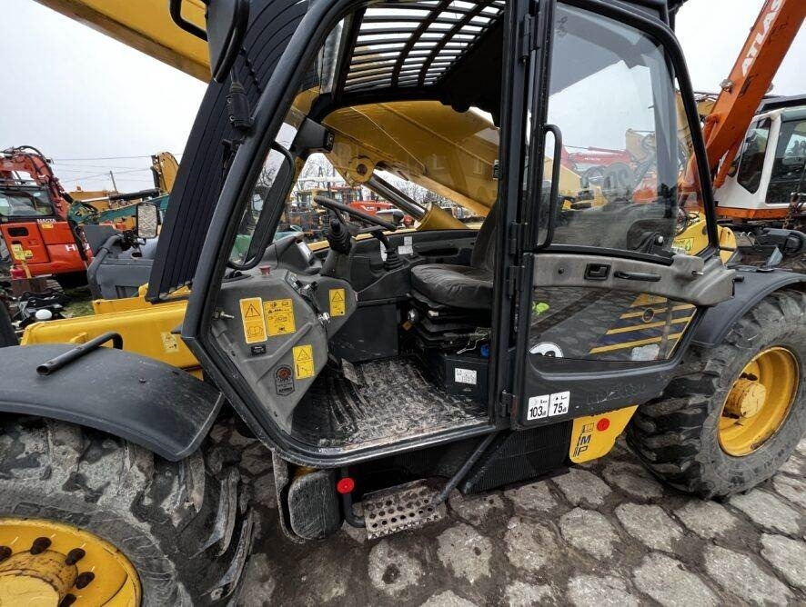 Telescopic handler Komatsu WH714 H kosz: picture 9