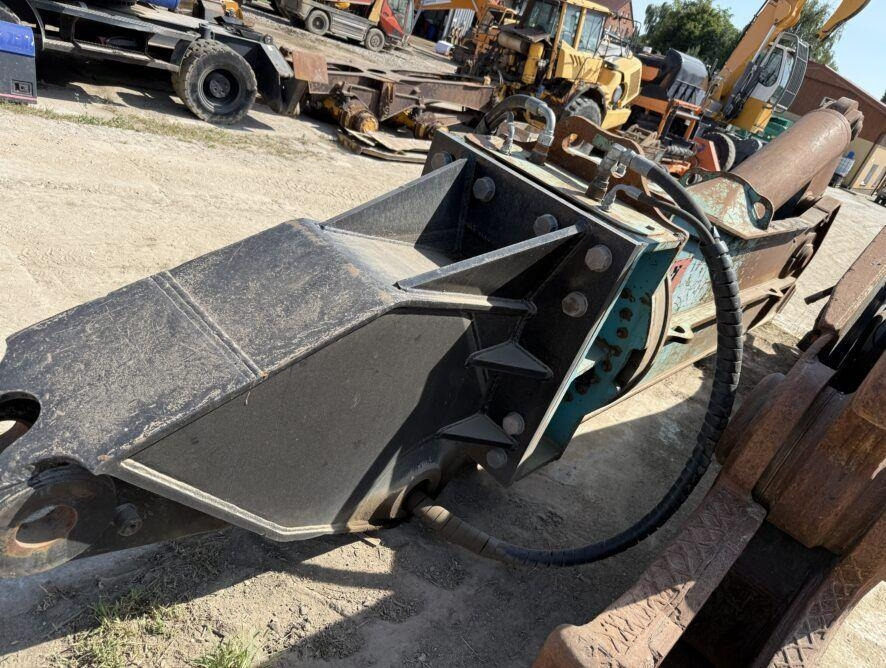 VTN CI400 - Demolition shears: picture 3 VTN CI400 - Demolition shears: picture 3