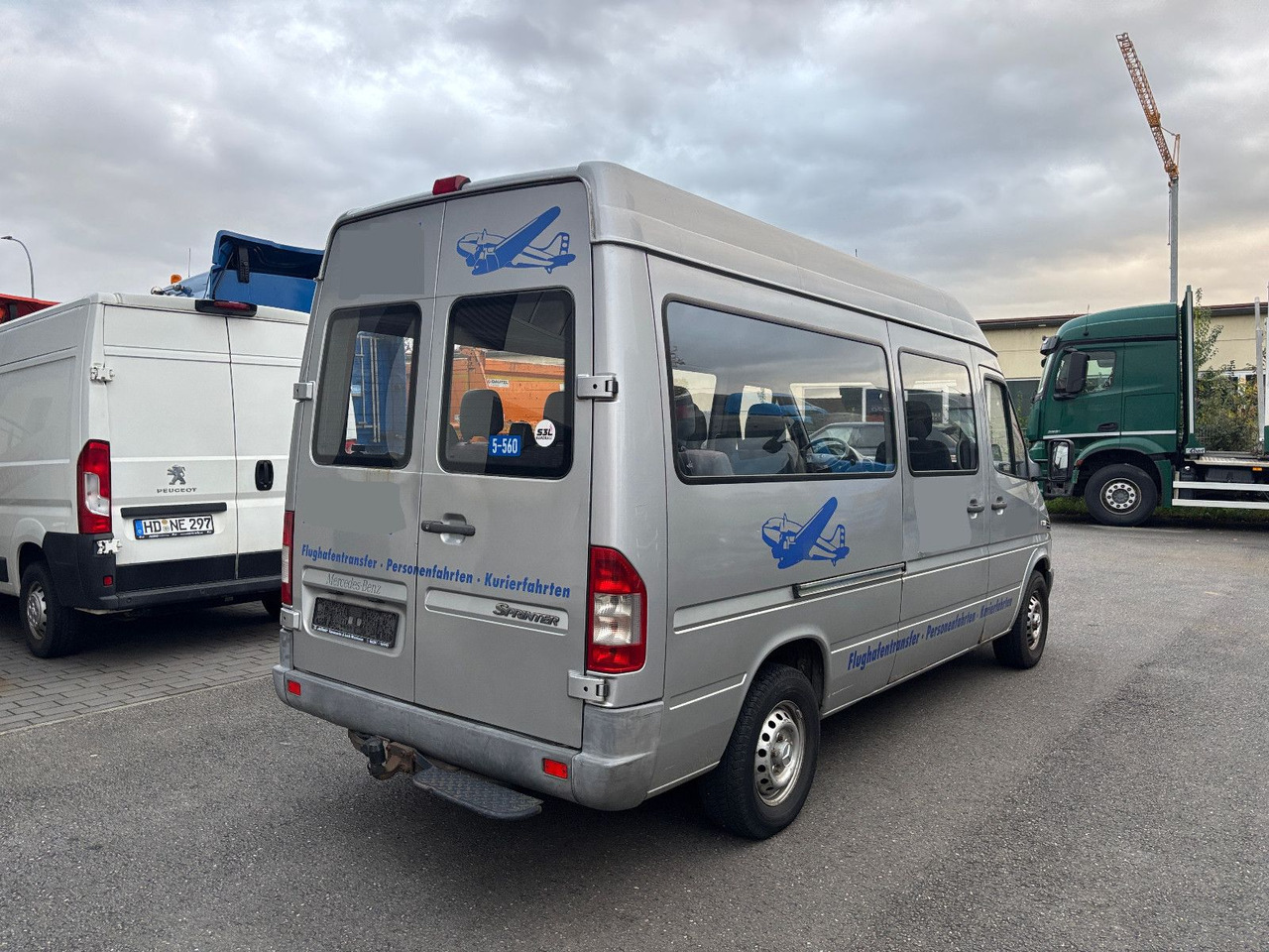 Mercedes-Benz 211 CDI 9 Sitze - Passenger van: picture 4 Mercedes-Benz 211 CDI 9 Sitze - Passenger van: picture 4