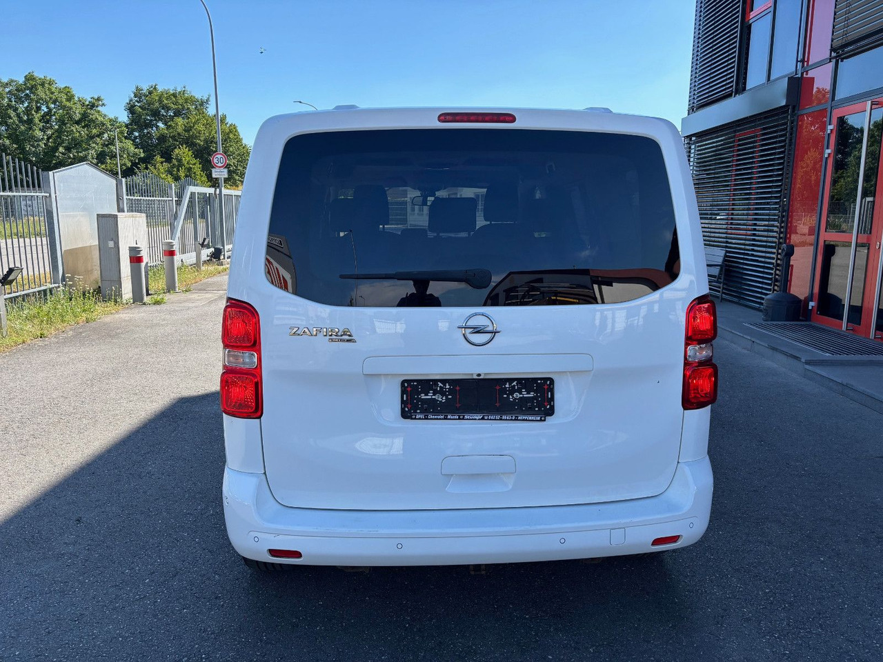 Passenger van Opel Zafira Life Edition S: picture 7