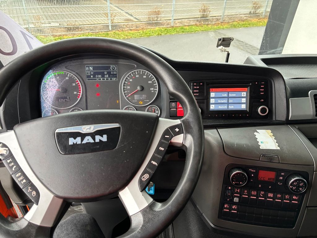 Tractor unit MAN TGX 18.400 440 Retarder *Top*: picture 12