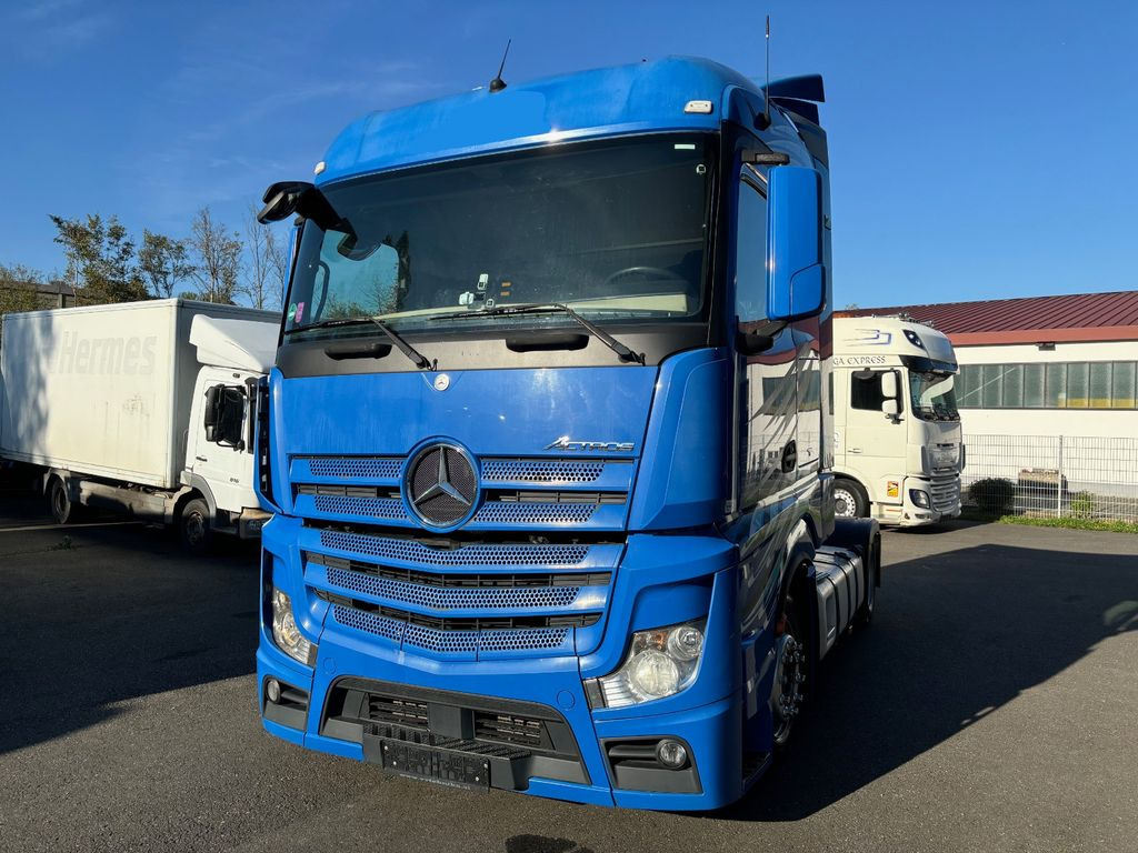 Mercedes-Benz 1836 - Tractor unit: picture 5 Mercedes-Benz 1836 - Tractor unit: picture 5