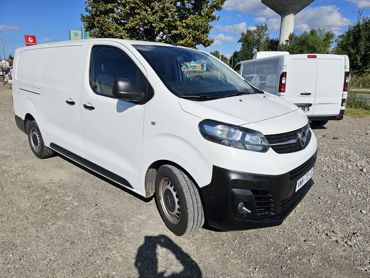 OPEL VIVARO LONG L2H1 FURGON KLIMA NAVI EURO6 - Small van: picture 1 OPEL VIVARO LONG L2H1 FURGON KLIMA NAVI EURO6 - Small van: picture 1