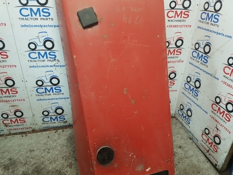 Case 1394 Engine Hood, Boonet K307891, K307716, K956250 - Hood for Farm tractor: picture 3 Case 1394 Engine Hood, Boonet K307891, K307716, K956250 - Hood for Farm tractor: picture 3