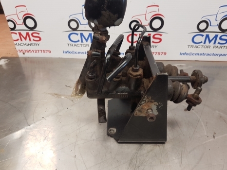Case 856 Xl, 844 Xl, 745 Xl, 743 Xl Brake Master Cylinders 1287846c91, 226301a1 - Brake cylinder for Farm tractor: picture 3 Case 856 Xl, 844 Xl, 745 Xl, 743 Xl Brake Master Cylinders 1287846c91, 226301a1 - Brake cylinder for Farm tractor: picture 3
