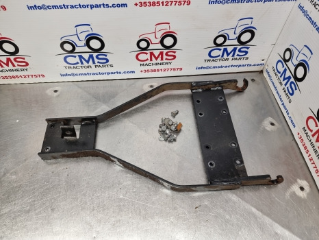 Case Jx80, Jx Models, Jx60, Jx70, Jx95, Bonnet Hood Support 5093824 - Body and exterior: picture 2 Case Jx80, Jx Models, Jx60, Jx70, Jx95, Bonnet Hood Support 5093824 - Body and exterior: picture 2