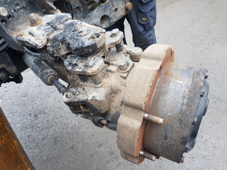 Case Maxxum 145 Front, Rear Axle, Engine, Transmission, Hydraulic Parts Nut - Axle and parts for Farm tractor: picture 5 Case Maxxum 145 Front, Rear Axle, Engine, Transmission, Hydraulic Parts Nut - Axle and parts for Farm tractor: picture 5