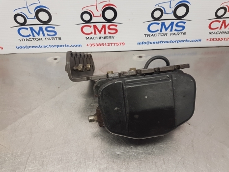 Hydraulics Claas Arion 530, 500, 600 Loader Hydraulic Quick Connect Coupler 0011320650: picture 1